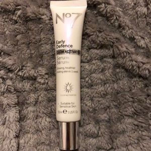 Boots No. 7 Early Defense Glow Activating Serum